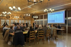 Kassier Roland Lichtin präsentiert den Jahresabschluss und das Budget