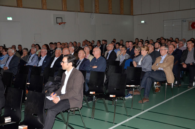 Aufmerksames Publikum